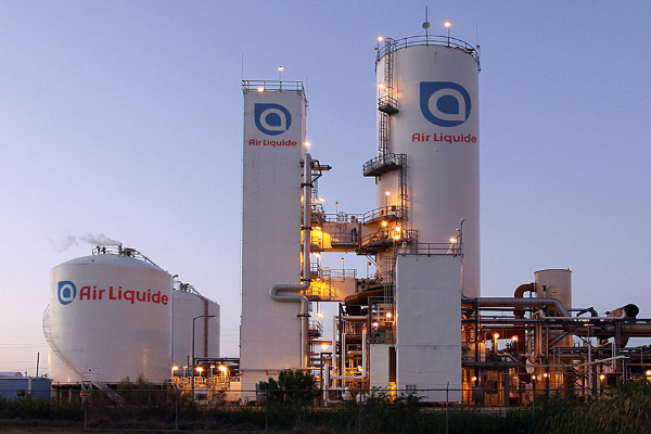 Gas